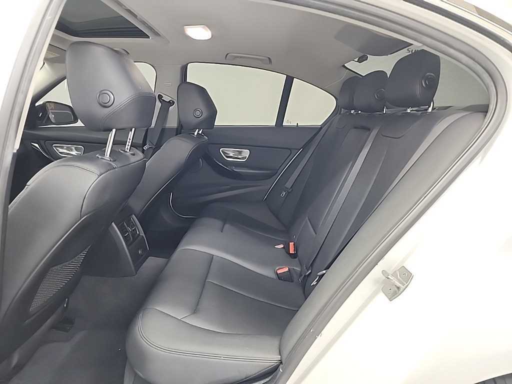 BMW 3 series - Vista 12