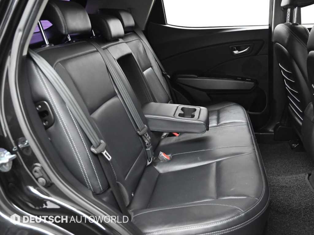 Ssangyong Tivoli - Vista 12