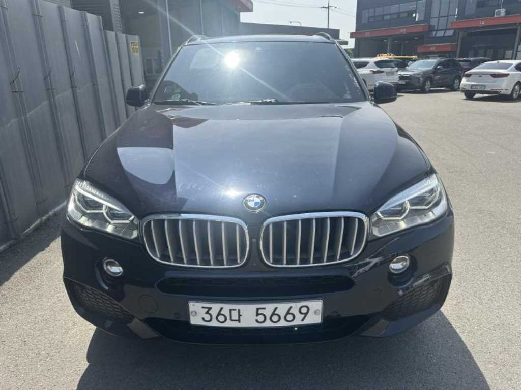 BMW X5 2017 Negro - Importación desde Corea - HF Imports Iquique - Foto 1