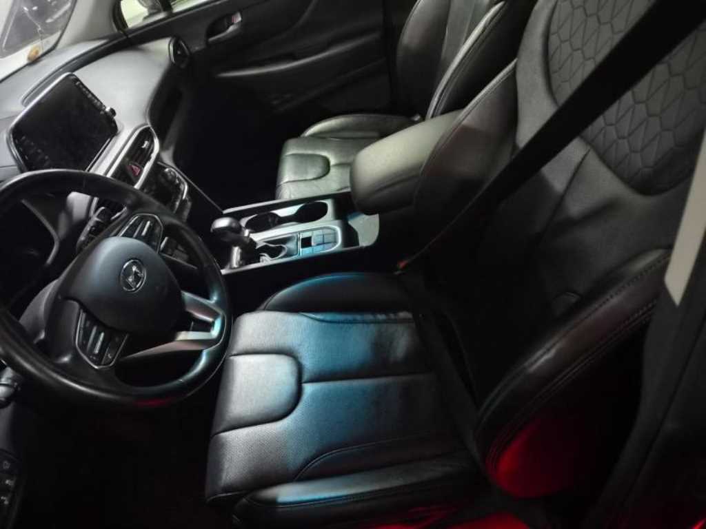 HYUNDAI Santa Fe - Vista 6