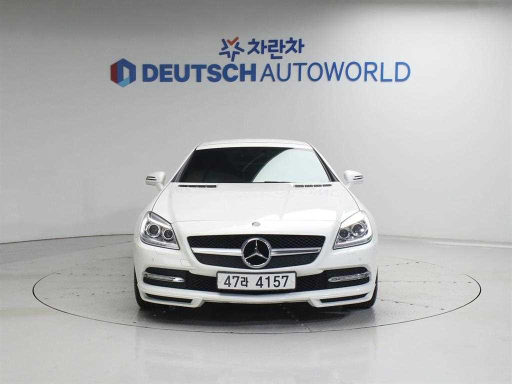 Mercedes Benz SLK Class - Vista 3
