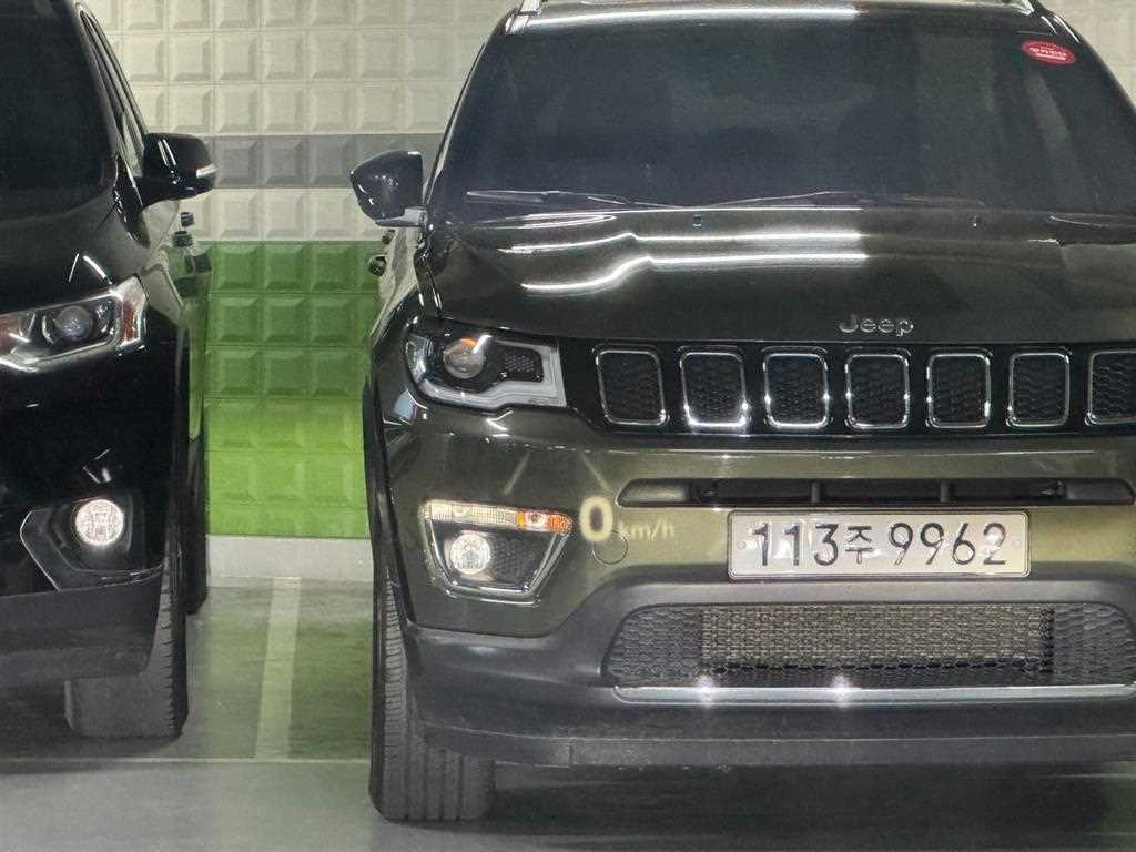 HYUNDAI Grandeur - Vista 10