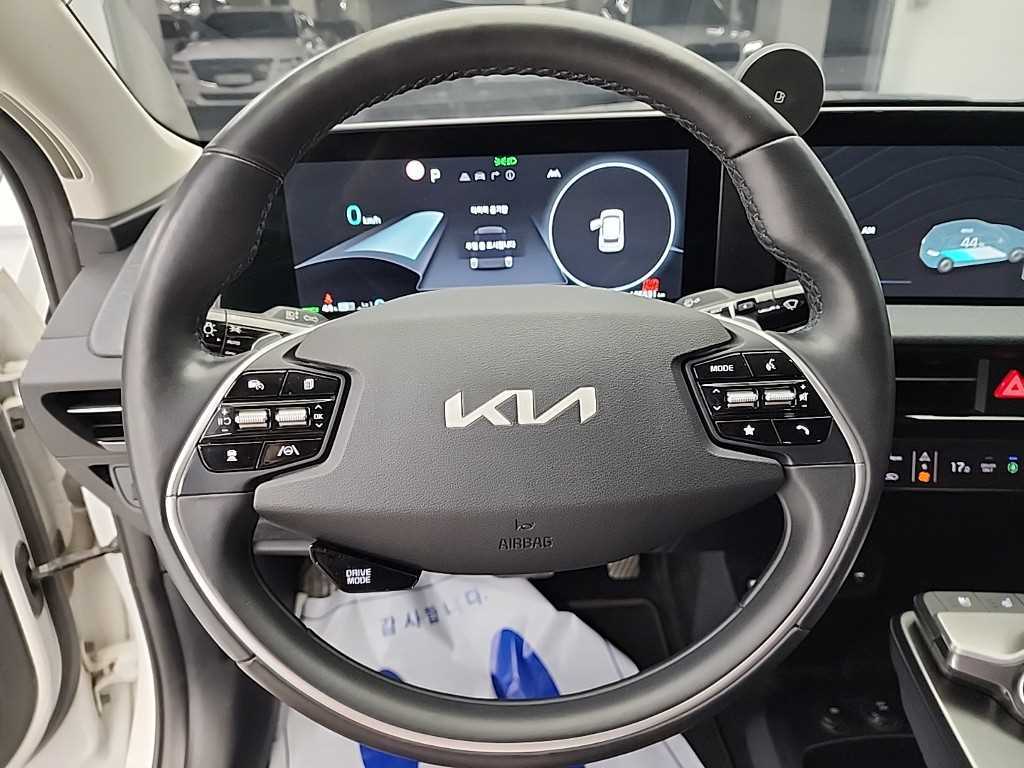 KIA EV6 - Vista 9