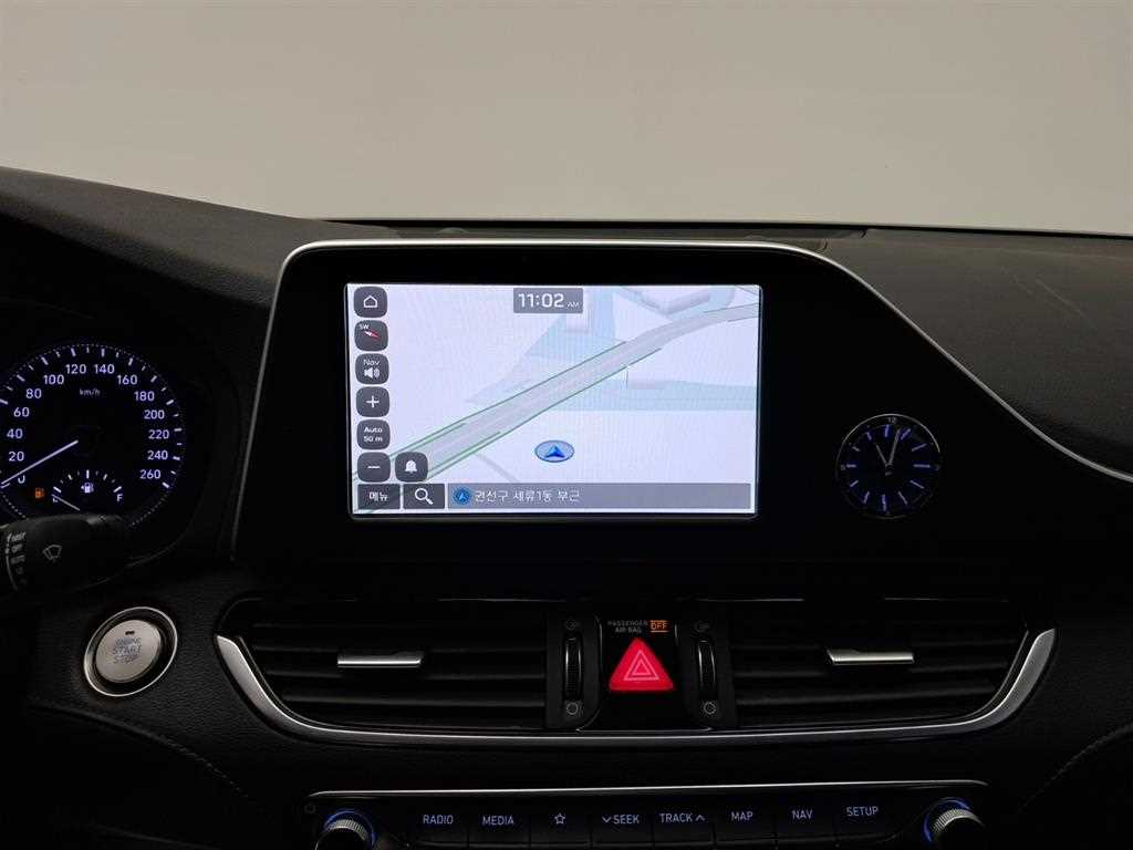 HYUNDAI Grandeur - Vista 9