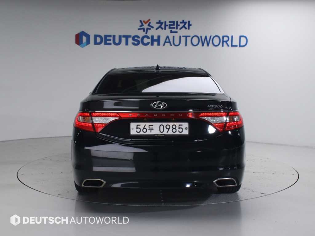 HYUNDAI Grandeur - Vista 4