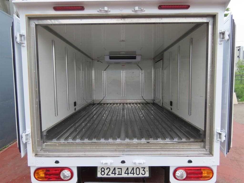 Small Truck Freezer Box(Low Deck) - Vista 5