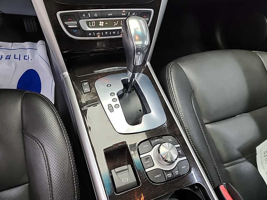 SAMSUNG SM5 - Vista 8