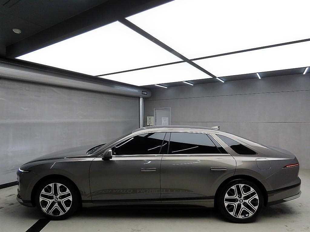 HYUNDAI Grandeur - Vista 4