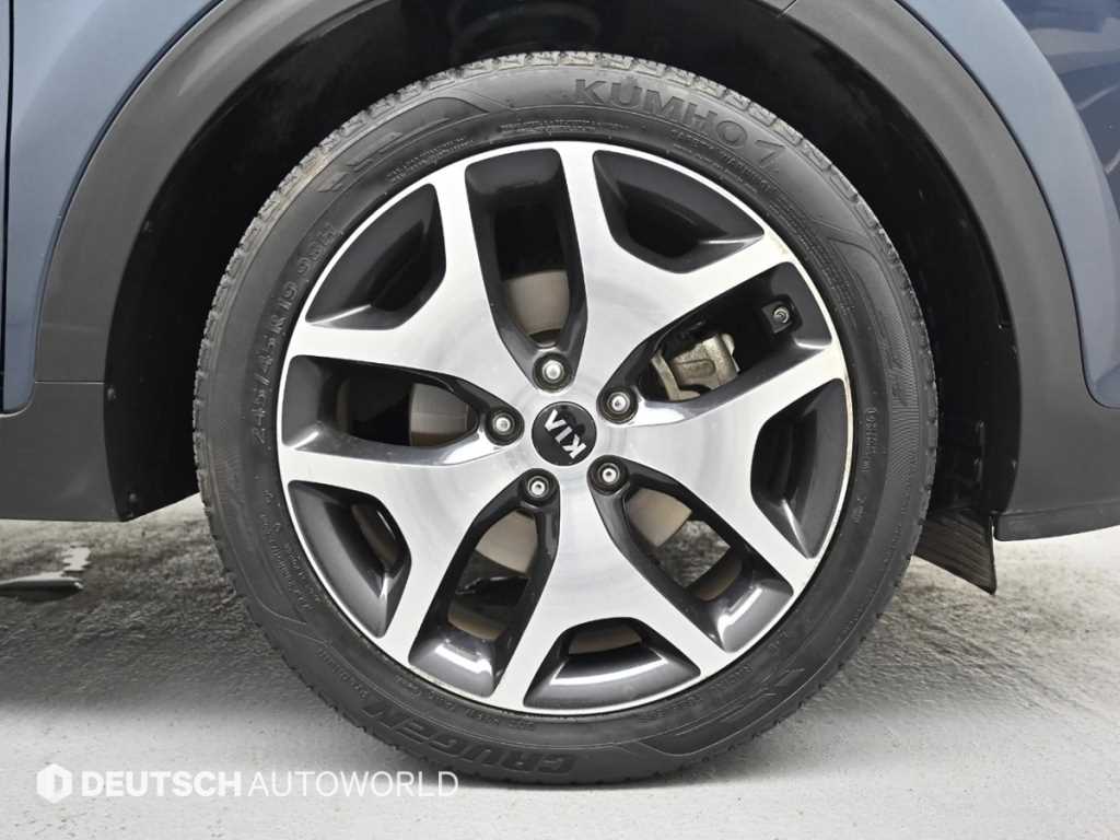 KIA Sportage - Vista 5