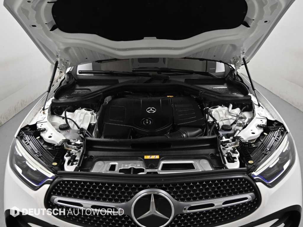 Mercedes Benz GLC Class - Vista 6