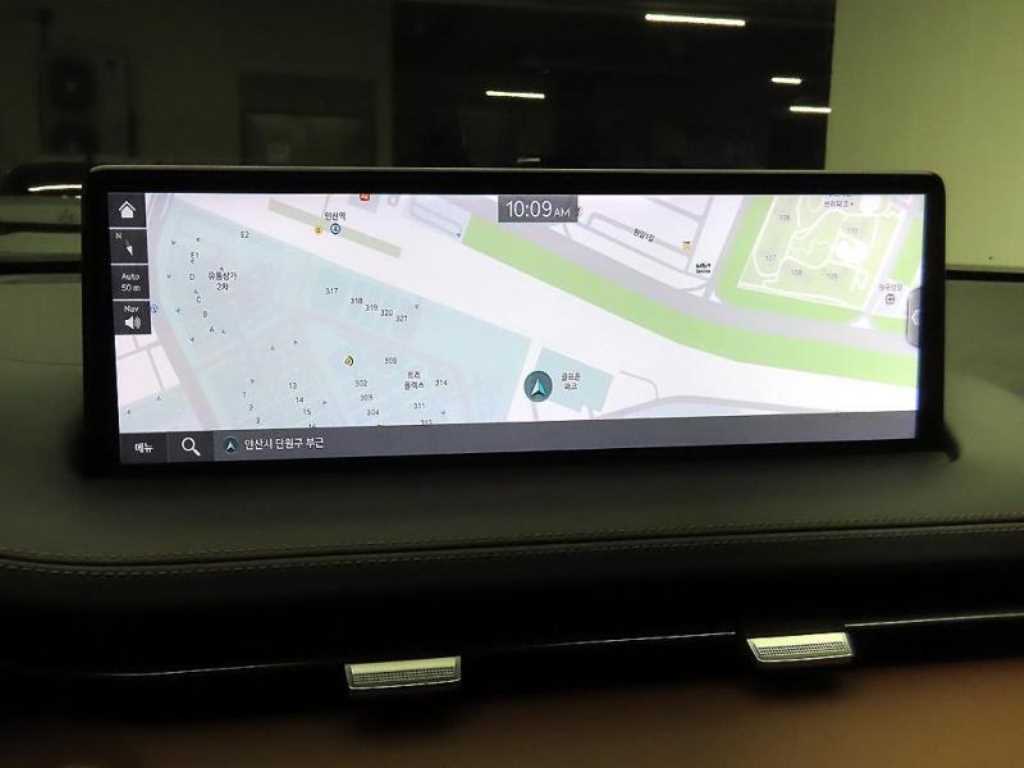 Genesis GV70 - Vista 9