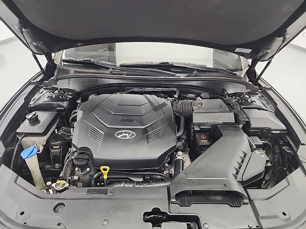 HYUNDAI Grandeur - Vista 5
