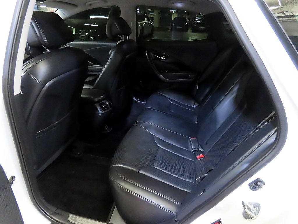 HYUNDAI Grandeur - Vista 7