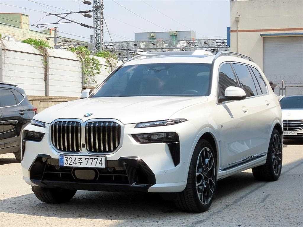 BMW X7 - Vista 2