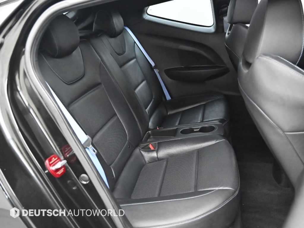 HYUNDAI Veloster - Vista 12