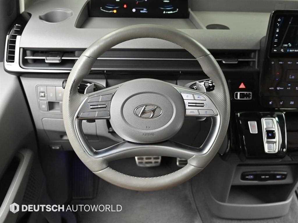 HYUNDAI Staria 2023 Blanco - Importación desde Corea - HF Imports Iquique - Foto 13
