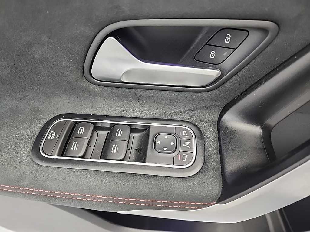 Mercedes Benz CLA Class 2023 Blanco - Importación desde Corea - HF Imports Iquique - Foto 17