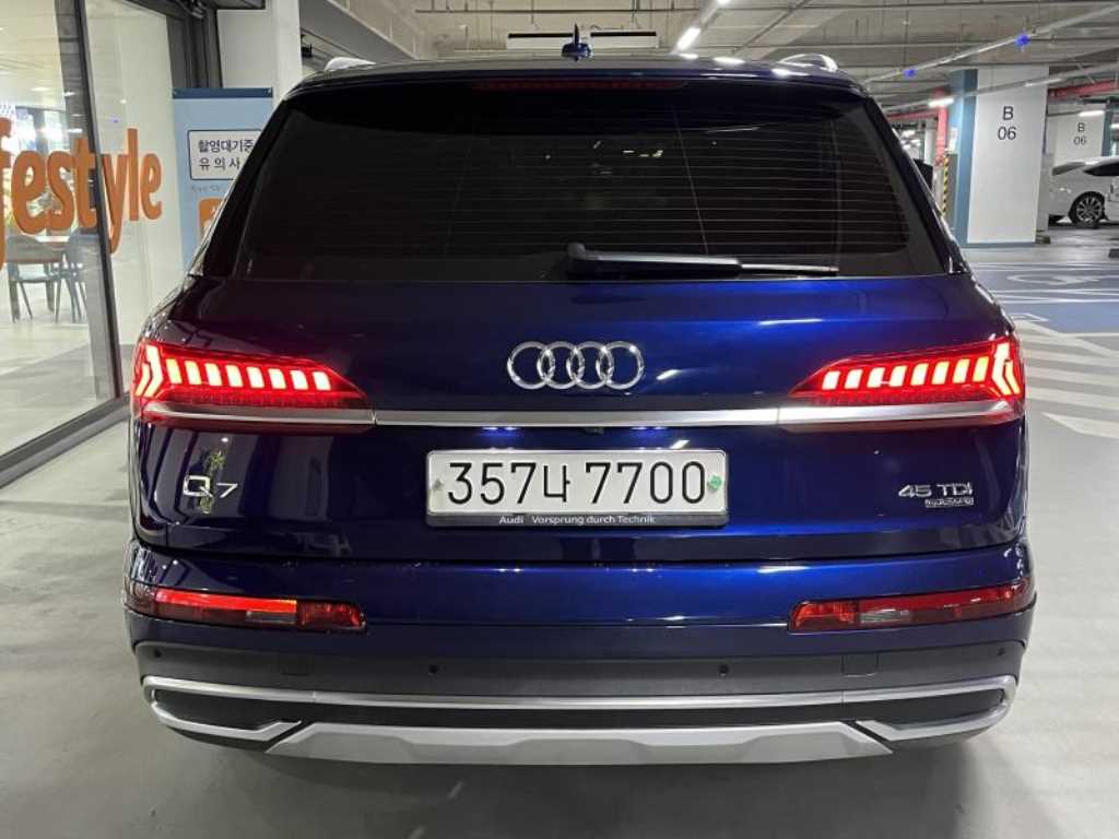 Audi Q7 - Vista 5