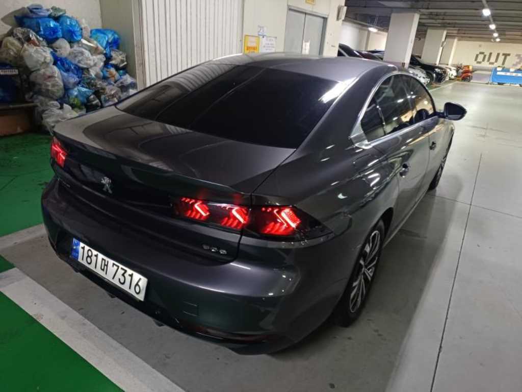 Peugeot 508 - Vista 4
