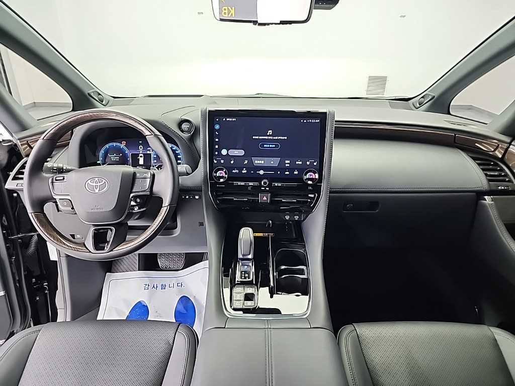 Toyota Alphard - Vista 7