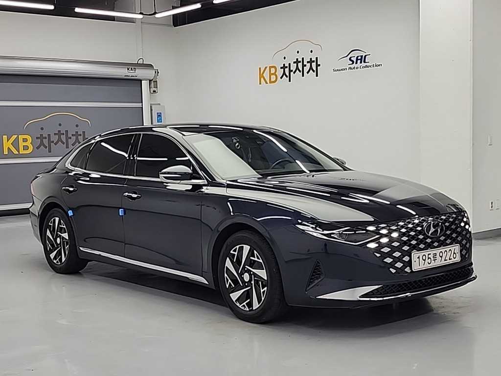 HYUNDAI Grandeur - Vista 4