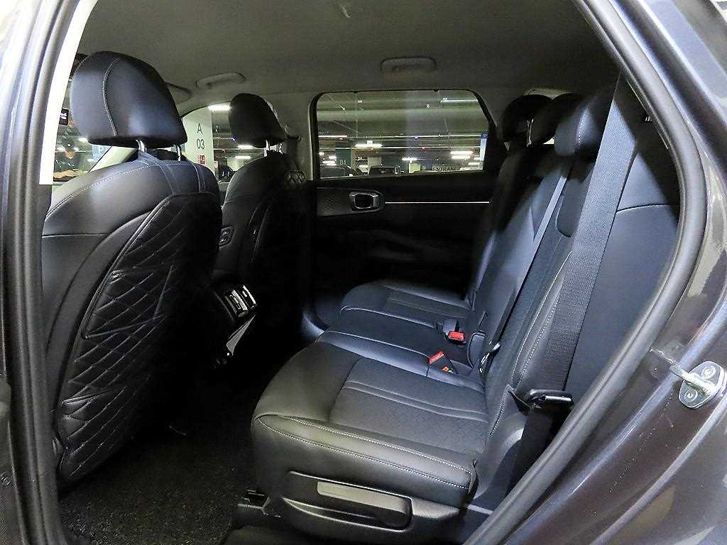 KIA Sorento - Vista 7