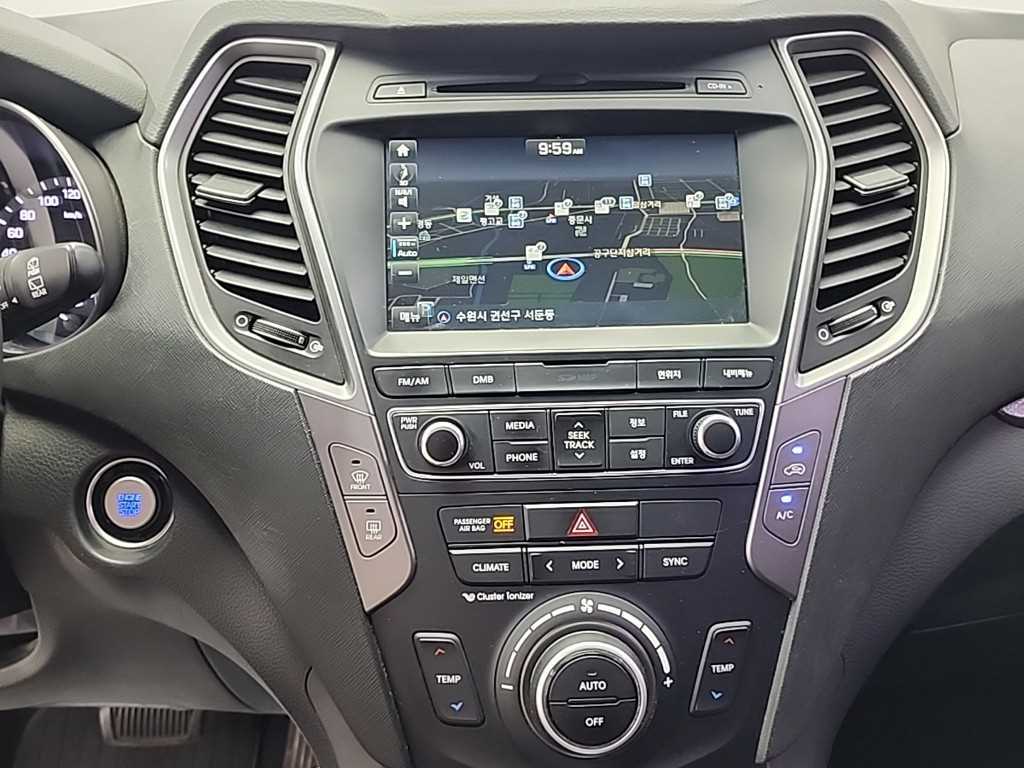 HYUNDAI Santa Fe - Vista 10