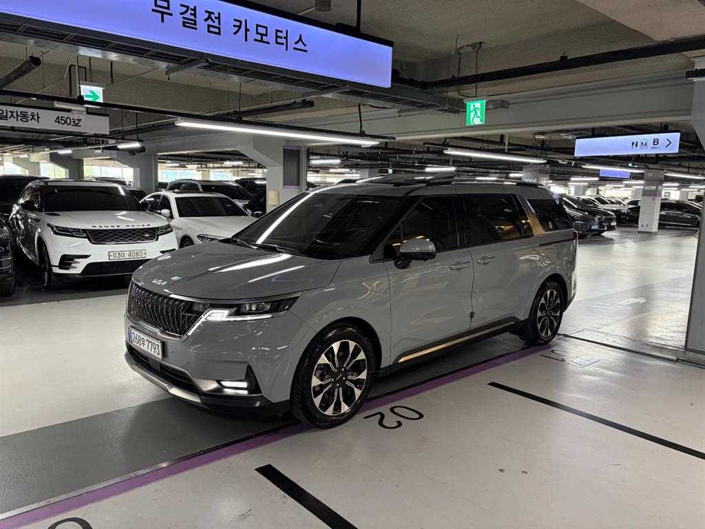 KIA Carnival - Vista 2