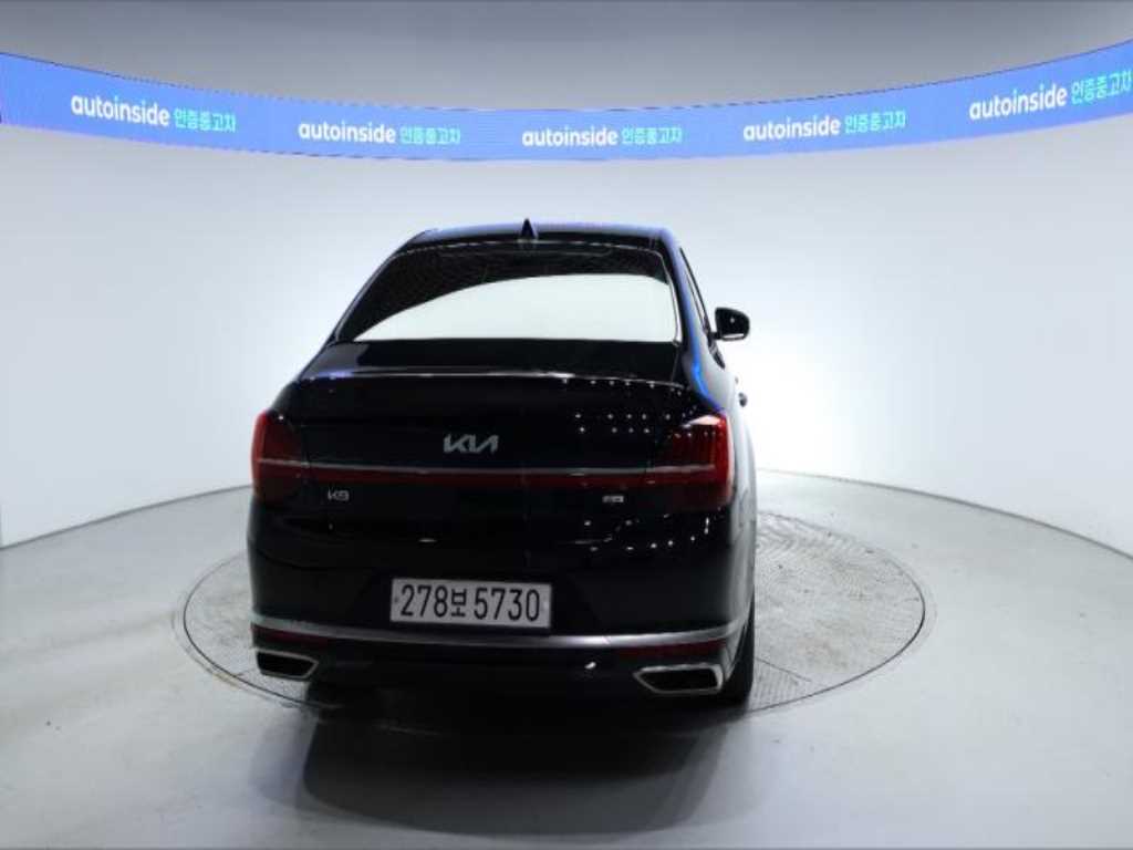 KIA K9 - Vista 5