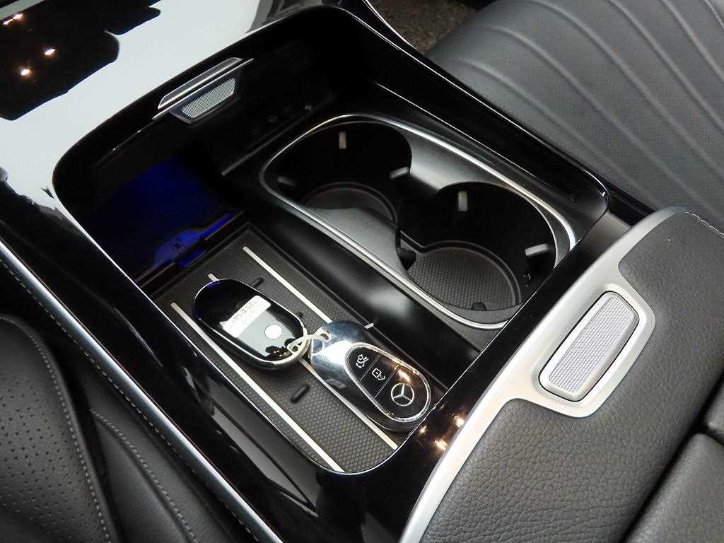 Mercedes Benz S Class - Vista 10