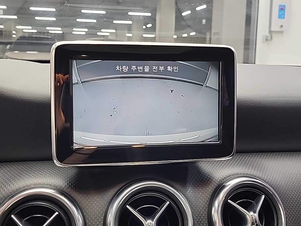 Mercedes Benz A Class 2014 Blanco - Importación desde Corea - HF Imports Iquique - Foto 15