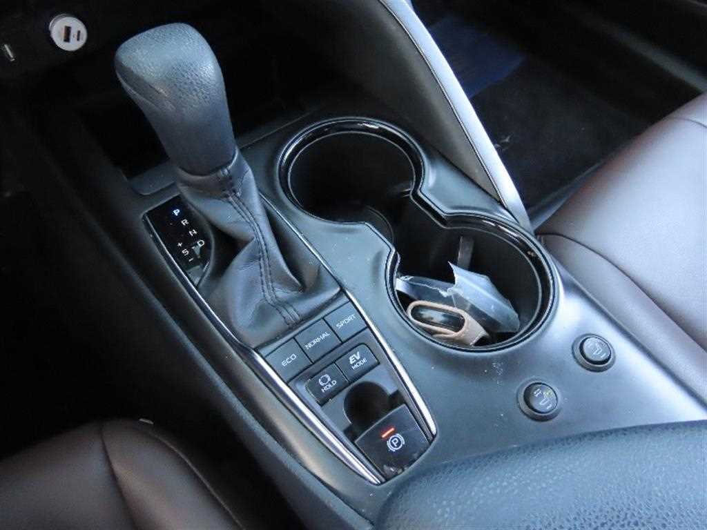Toyota Camry - Vista 6