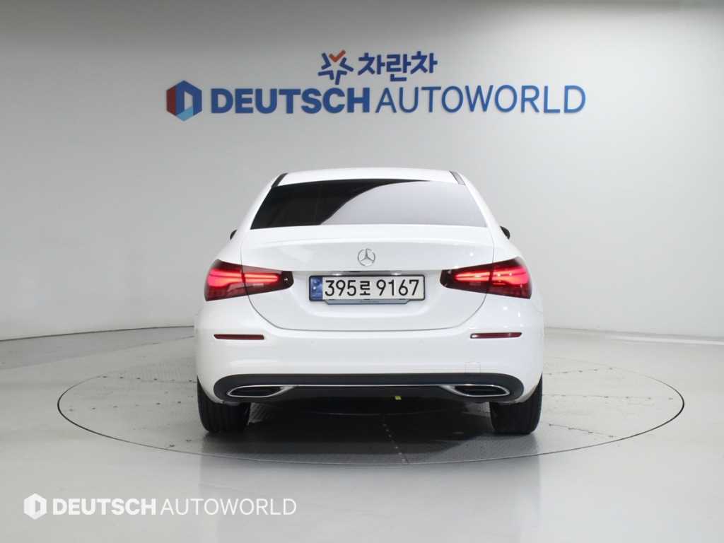 Mercedes Benz A Class - Vista 4