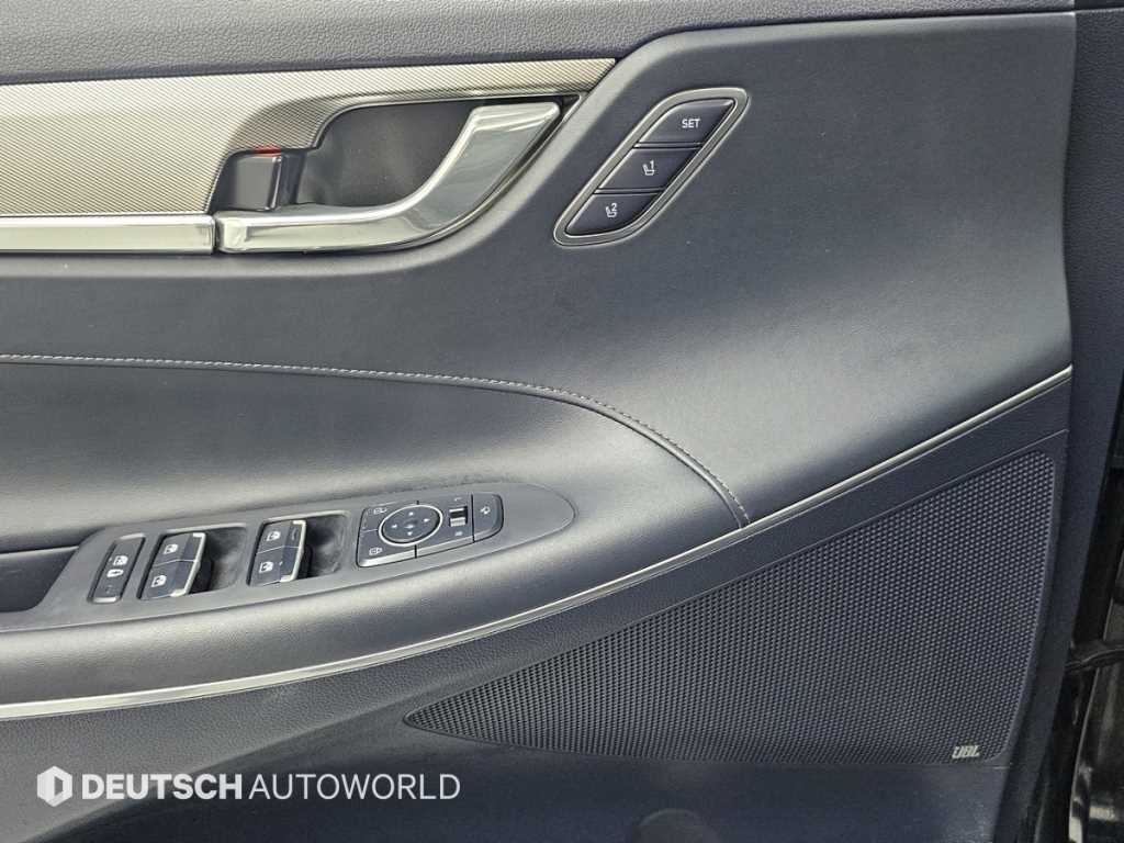 HYUNDAI Grandeur - Vista 9