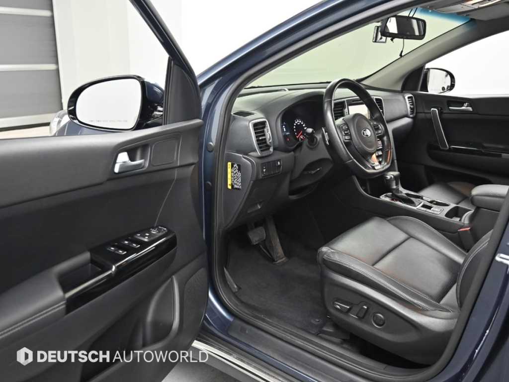 KIA Sportage - Vista 11