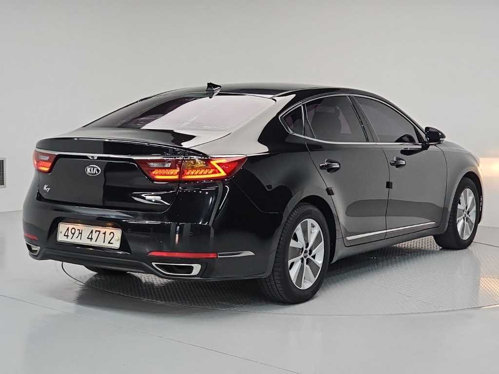 KIA K7 - Vista 4