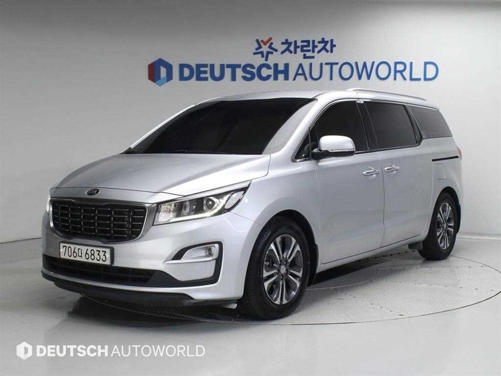 KIA Carnival 2019 Gris - Importación desde Corea - HF Imports Iquique - Foto 1