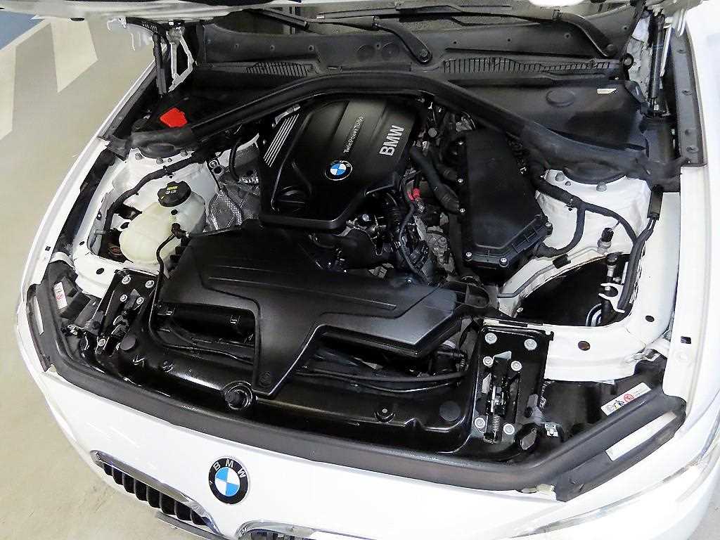 BMW 1 series 2016 Blanco - Importación desde Corea - HF Imports Iquique - Foto 18
