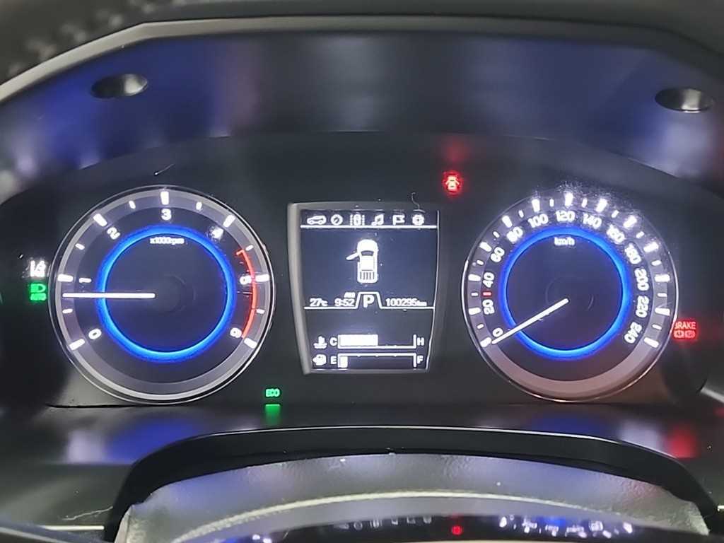 Ssangyong Rexton - Vista 6