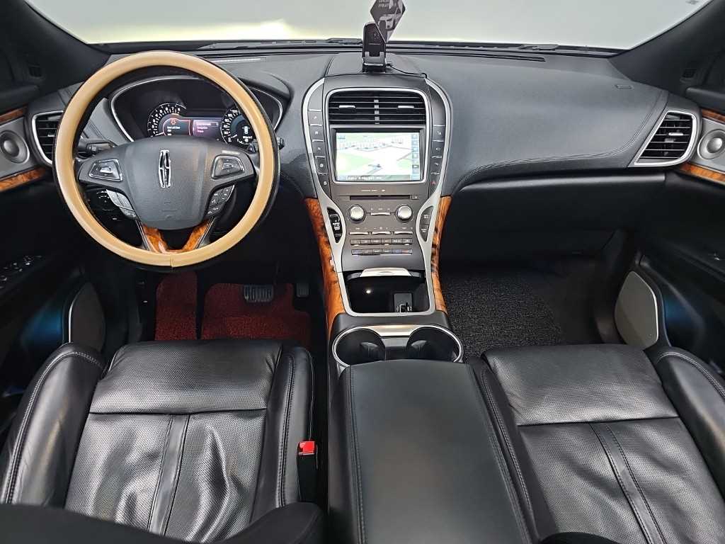 Lincoln MKX - Vista 7