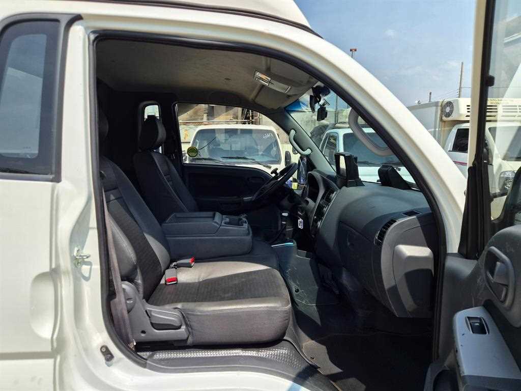 Small Truck Normal Box(High Deck) - Vista 8