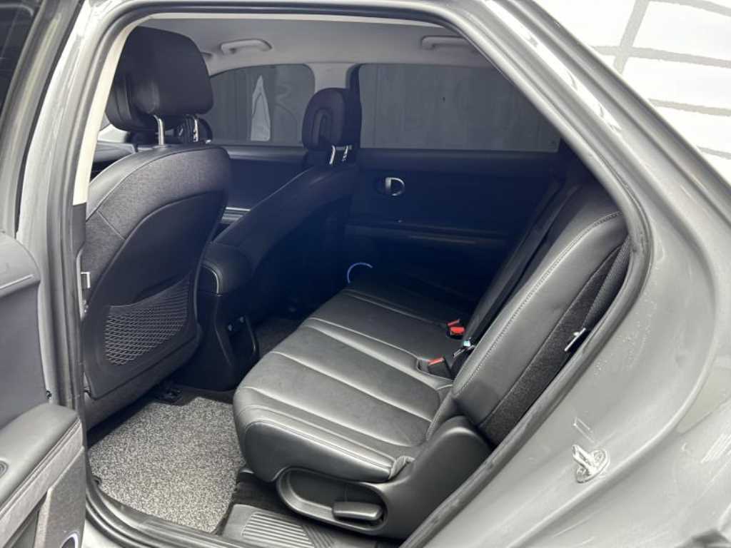 HYUNDAI Ioniq 5 - Vista 7