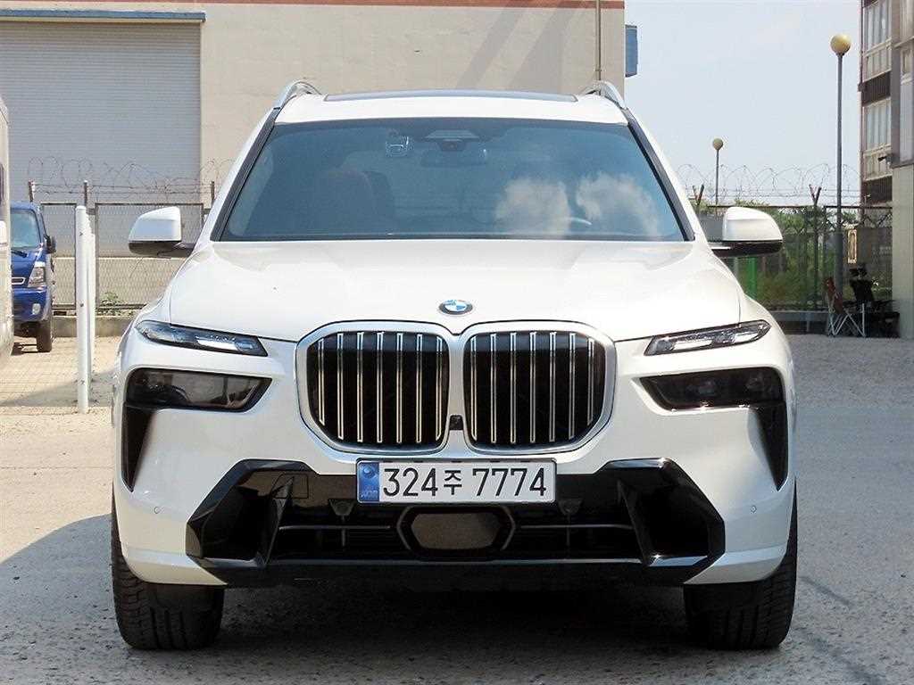 BMW X7 2025 - Importación desde Corea - HF Imports Iquique - Foto 1