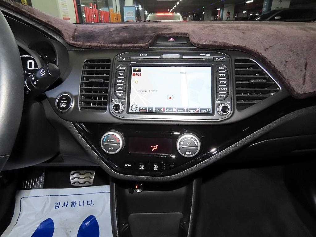 KIA Morning - Vista 11