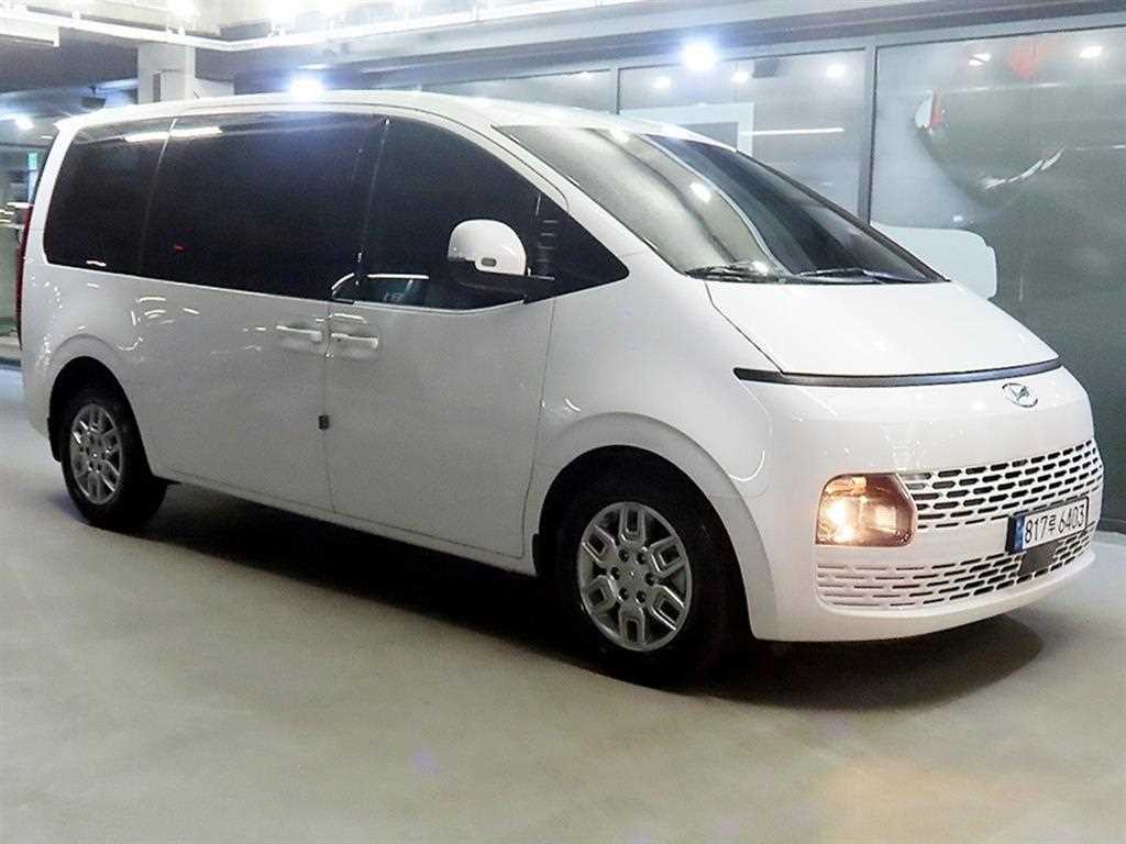 HYUNDAI Staria 2023 - Importación desde Corea - HF Imports Iquique - Foto 1