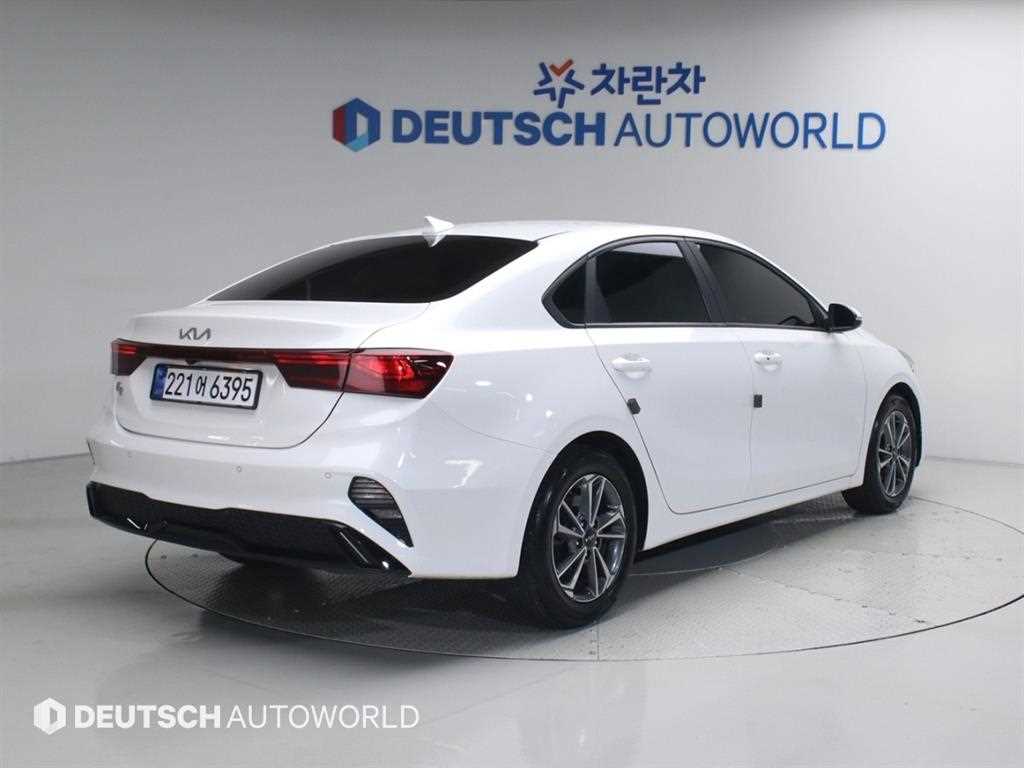 KIA K3 - Vista 2