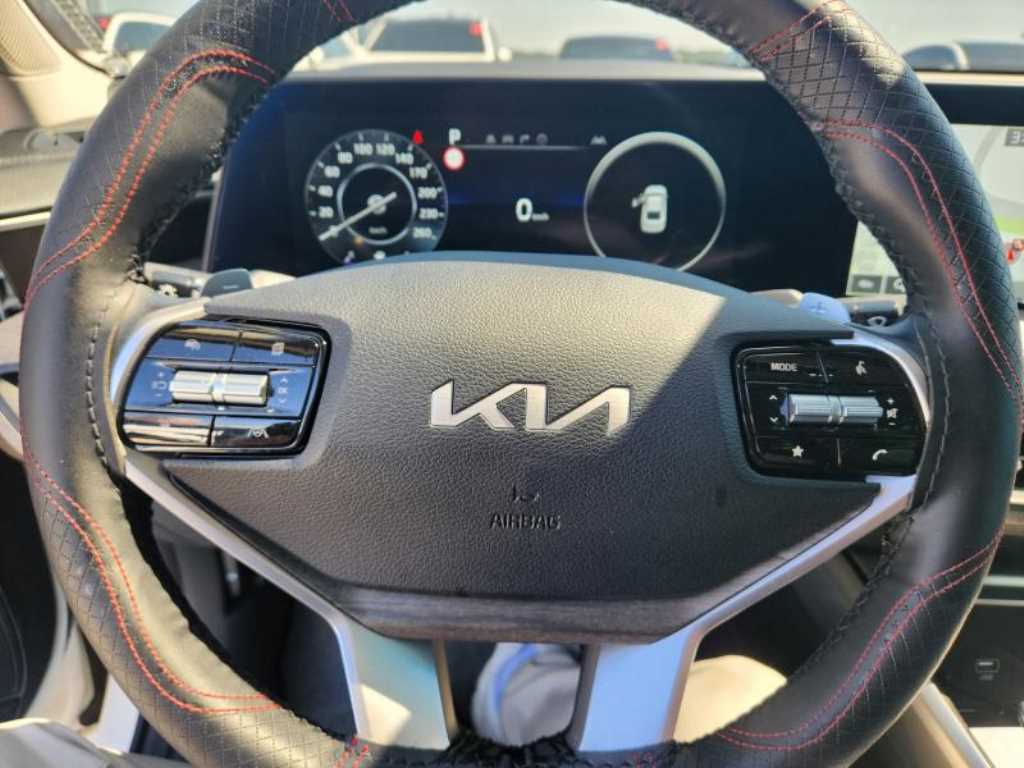 KIA K8 - Vista 6
