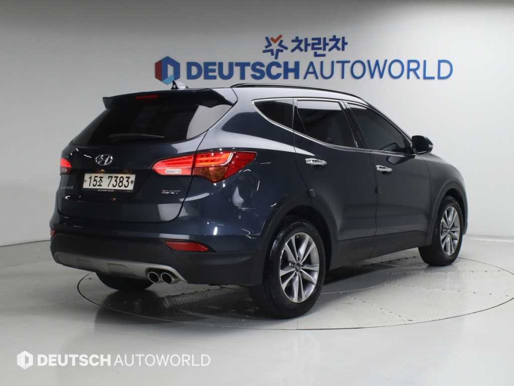 HYUNDAI Santa Fe - Vista 2