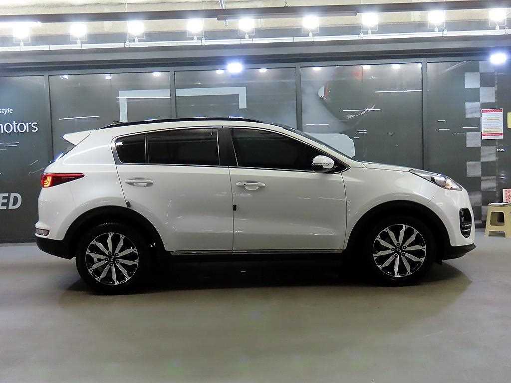 KIA Sportage - Vista 3