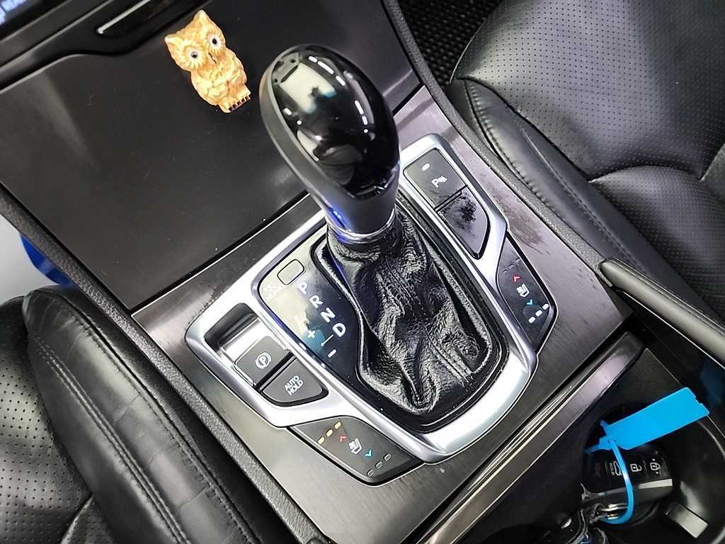 HYUNDAI Grandeur - Vista 8